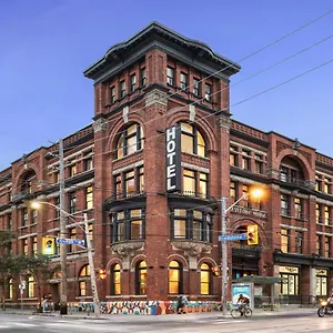 Gladstone House Отель
