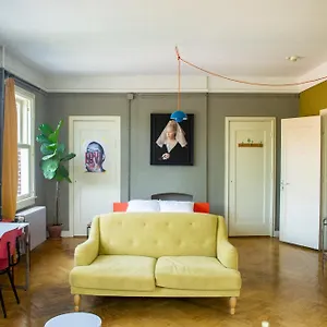 https://sweet-deamz.amsterdamhotelsnl.com