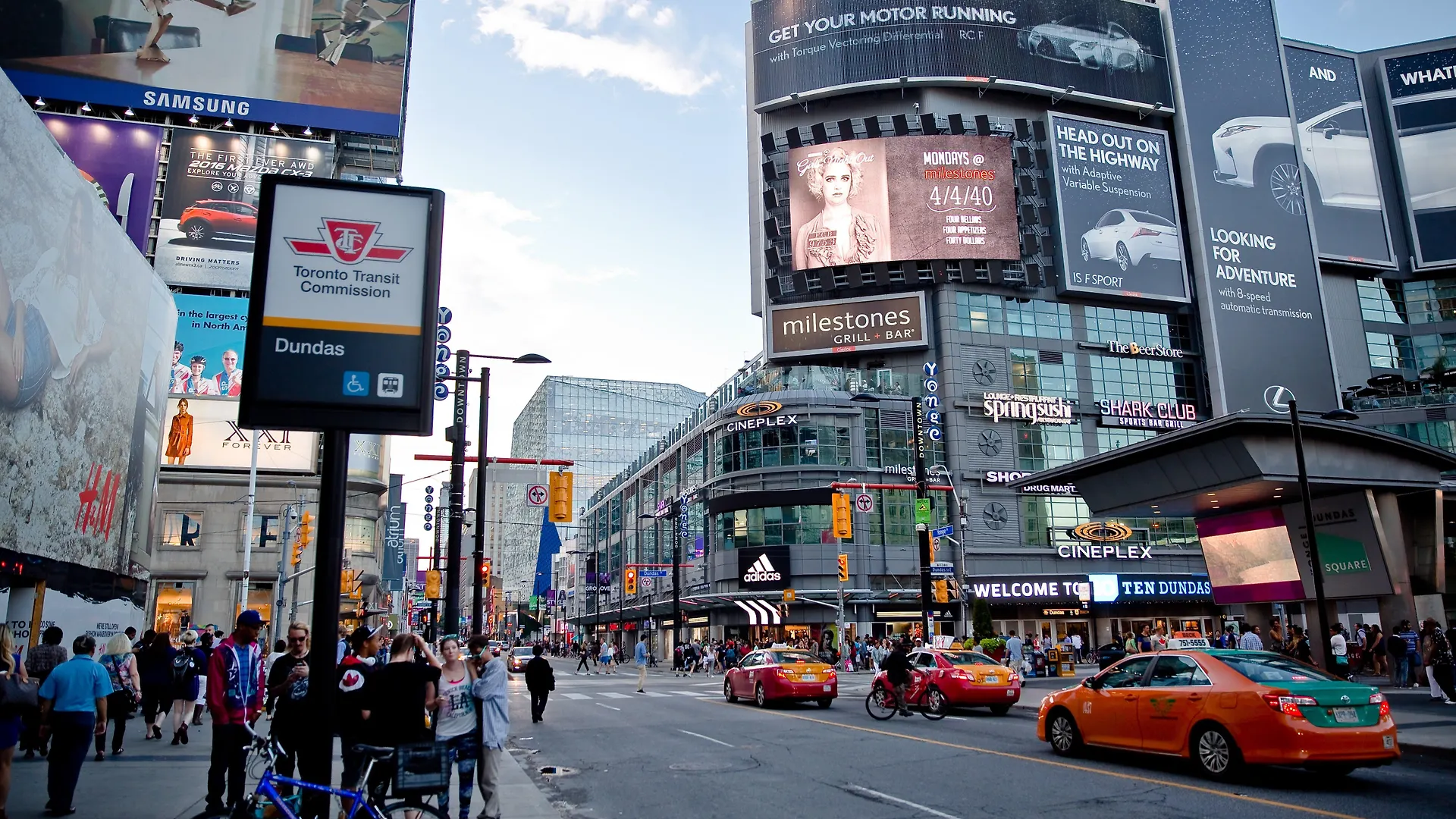 Holiday Inn Toronto Downtown Centre By Ihg Hotel